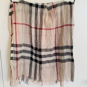 Burberry scarf